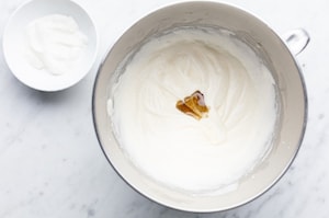 Preparazione Torta rosa alle fragole - Fase 3