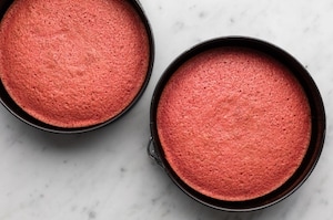 Preparazione Torta rosa alle fragole - Fase 5