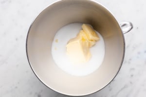 Preparazione Torta rosa alle fragole - Fase 2