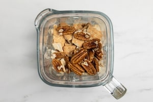 Preparazione Cheesecake fredda al caramello salato - Fase 1