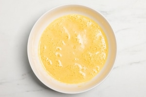 Preparazione Frittata di zucchine al forno - Fase 3