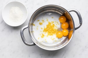 Preparazione Sbriciolata al limone - Fase 1