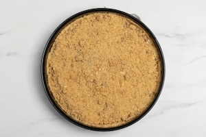 Preparazione Sbriciolata fredda al cioccolato - Fase 6