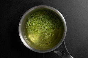 Preparazione Scorzette di lime candite - Fase 1