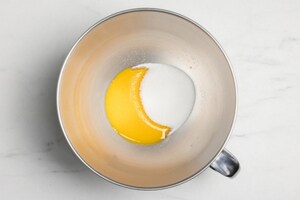 Preparazione Tiramisù con Oro Saiwa - Fase 1