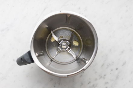 Preparazione Crema di peperoni con il Bimby - Fase 1 Preparazione Crema di peperoni con il Bimby - Fase 1