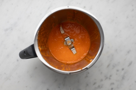 Preparazione Crema di peperoni con il Bimby - Fase 3 Preparazione Crema di peperoni con il Bimby - Fase 3