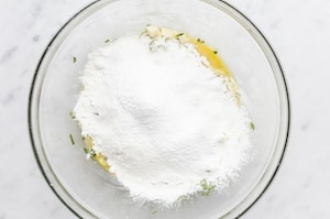 Preparazione Muffin di zucchine - Fase 3