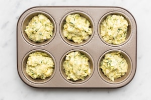Preparazione Muffin di zucchine - Fase 3