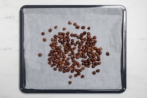 Preparazione Nocciole caramellate - Fase 1