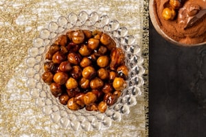 Preparazione Nocciole caramellate - Fase 5