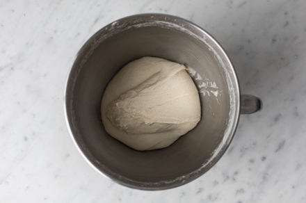 Preparazione Pinsa - Fase 3 Preparazione Pinsa - Fase 3