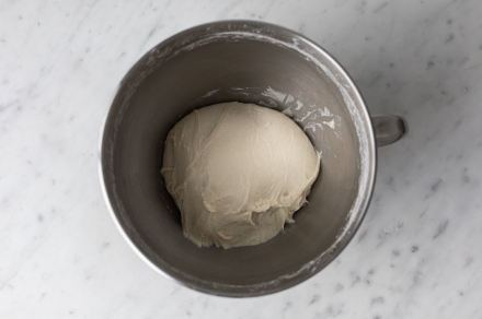 Preparazione Pinsa - Fase 3 Preparazione Pinsa - Fase 3