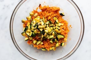Preparazione Pomodori ripieni di cous cous - Fase 4
