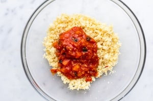 Preparazione Pomodori ripieni di cous cous - Fase 3