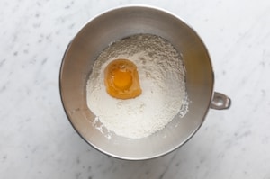 Preparazione Tarte tropezienne - Fase 1