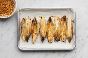 Preparazione Indivia arrosto al burro di miso - Fase 4