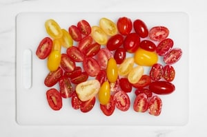 Preparazione Pomodorini confit in friggitrice ad aria alla francese - Fase 1