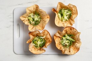 Preparazione Cestini di tortillas con gorgonzola - Fase 3