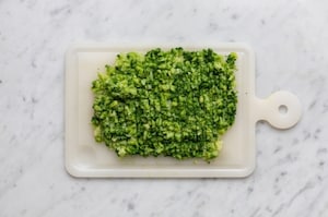 Preparazione Polpette di broccoli filanti - Fase 1