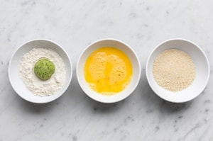 Preparazione Polpette di broccoli filanti - Fase 3