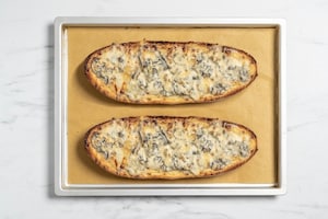 Preparazione Roasted garlic bread con gorgonzola - Fase 5