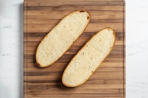 Preparazione Roasted garlic bread con gorgonzola - Fase 2