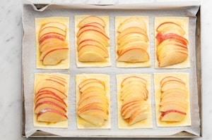 Preparazione Sfogliatine alle mele - Fase 3