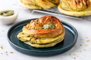 Preparazione Buns al pistacchio - Fase 7
