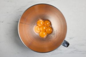 Preparazione Crema mascarpone e panna - Fase 1