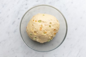 Preparazione Focaccia della Befana - Fase 3