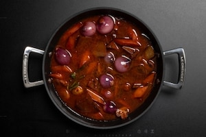 Preparazione Boeuf bourguignon vegano - Fase 3