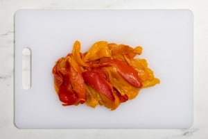 Preparazione Chutney di cipolle e peperoncini arrosto - Fase 1