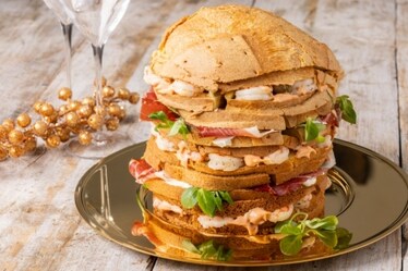 Panettone gastronomico farcito