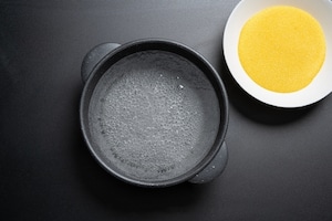 Preparazione Polenta istantanea - Fase 1