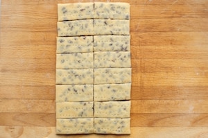 Preparazione Biscotti Garibaldi - Fase 4