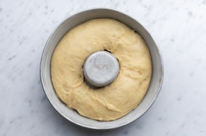 Preparazione Casatiello dolce - Fase 6