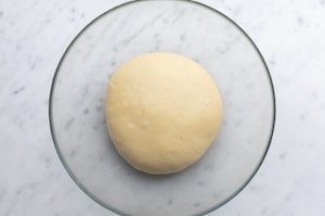 Preparazione Casatiello dolce - Fase 4