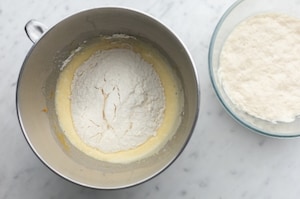 Preparazione Casatiello dolce - Fase 3