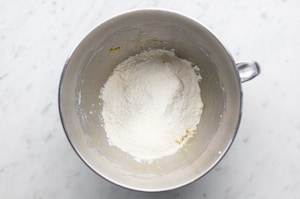 Preparazione Pastiera con crema pasticcera - Fase 2