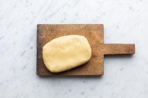 Preparazione Pastiera con crema pasticcera - Fase 2