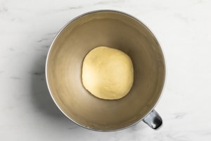 Preparazione Schiacciata croccante senza lievito - Fase 1