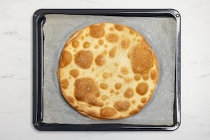 Preparazione Schiacciata croccante senza lievito - Fase 3