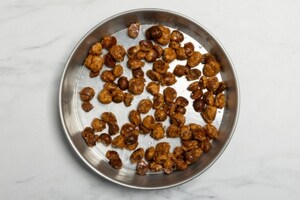 Preparazione Tiramisù nell'uovo di Pasqua - Fase 2