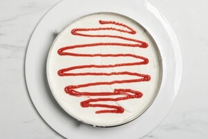 Preparazione Torta di savoiardi alle fragole - Fase 7