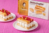 Cheesecake con millefoglie e lamponi