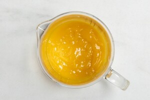 Preparazione Torta estiva al mango con savoiardi - Fase 1