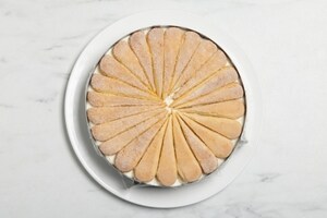 Preparazione Torta estiva al mango con savoiardi - Fase 7