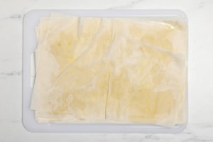 Preparazione Torta salata di pasta fillo in friggitrice ad aria  - Fase 1