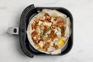 Preparazione Torta salata di pasta fillo in friggitrice ad aria  - Fase 3